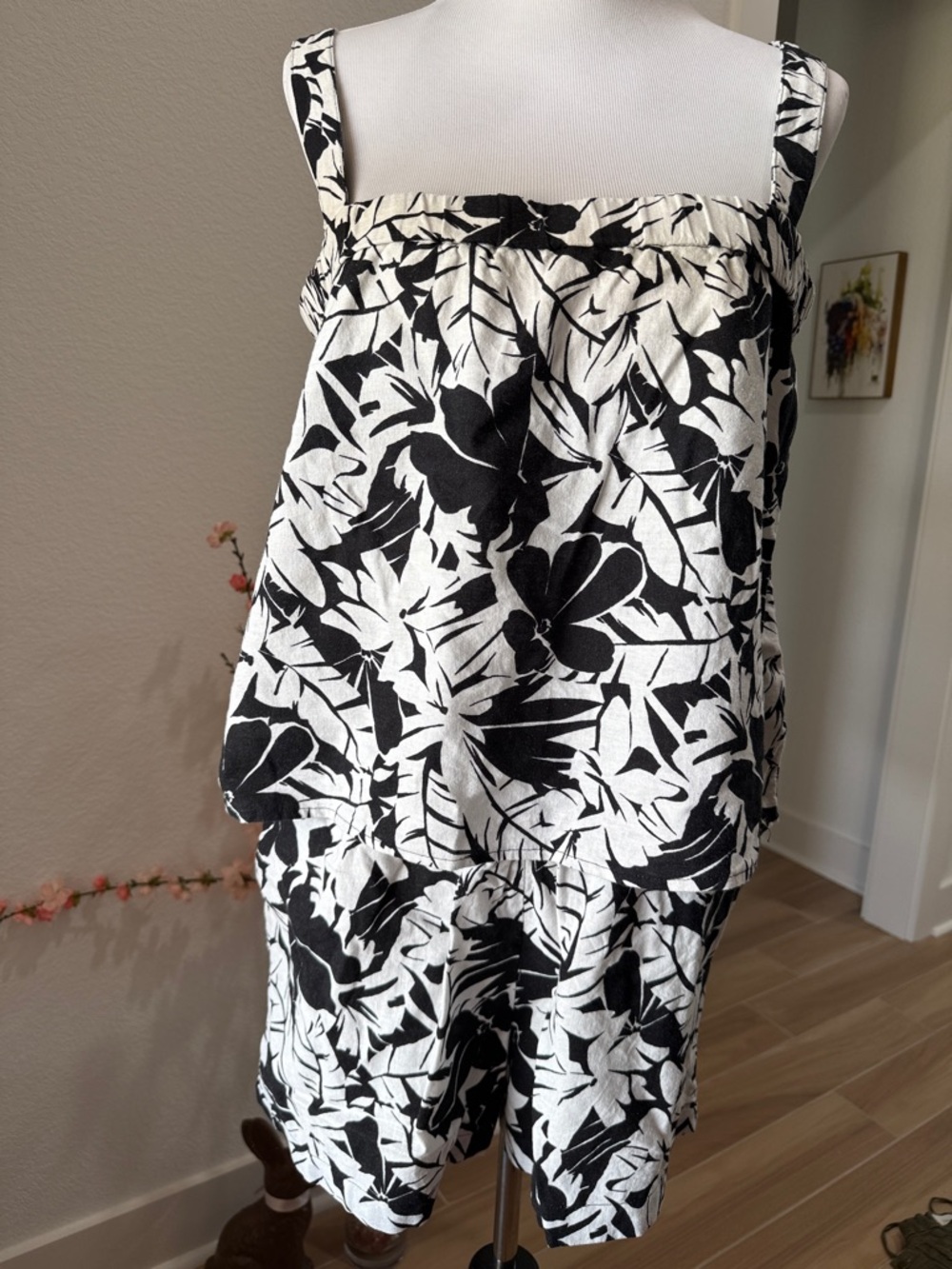 Michael Kors Black and White Floral Print linen Top and shorts